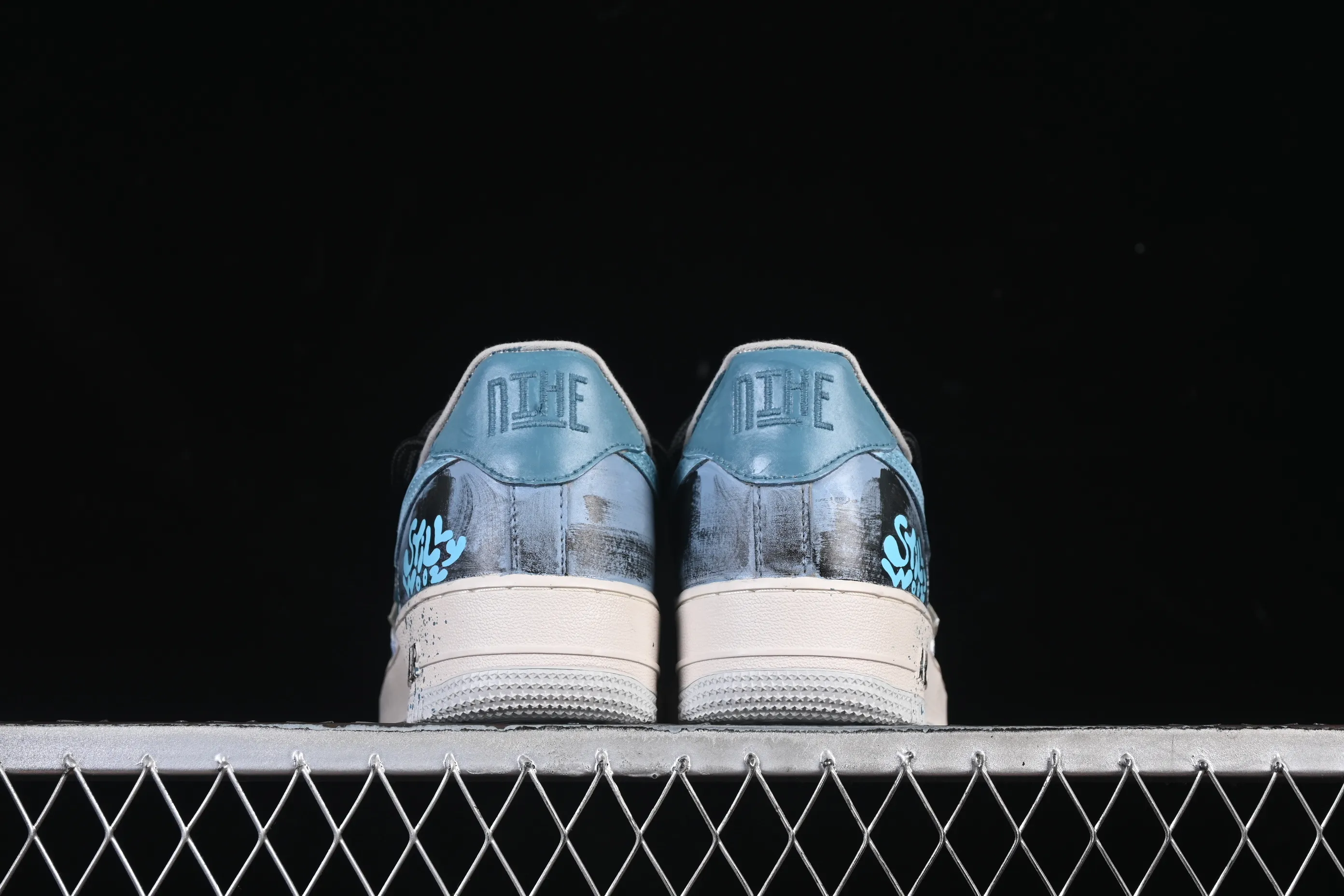 All categories Nk Air Force 1 Air Force series Nk Air Force 1 Low Air Force low-top Nike Air Force 1'07 Low "Color Fission" Hand-painted graffiti Color fission Air Force 1 low-top casual sneakers XL2312-101